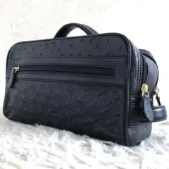 【極美品 オーストリッチ本革】セカンドバッグ　黒　2層　2way エキゾチック