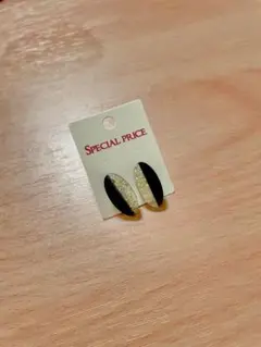 ピアス