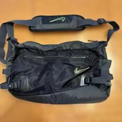 Nike メッセンジャーバッグ ブラック