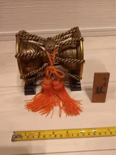 Item thumbnail for item a15a7fe8-1f92-45b3-b53b-27ef65acf0f0