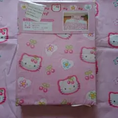 最終価格！キティさくらんぼ敷き布団カバー