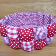 ぽこぽこ布バスケット　パッチワーク　⭐ハンドメイド⭐