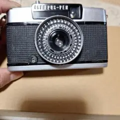 Item thumbnail for item 4d44f14c-7374-44e3-829a-49f288b5add7