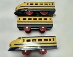 Item thumbnail for item 359b79d9-ef86-4dd5-963b-f400c8af4beb