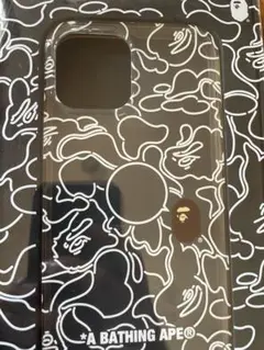 A BATHING APE® カモフラージュ iPhoneケース