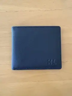 ネイビー 二つ折り財布 硬化不可（8月末まで600円引き）
