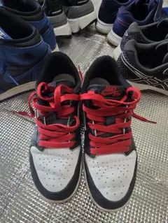 Nike CZ0858-106 キッズスニーカー UK 4.5　23,5cm