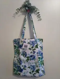 ラスト1つ【新品】薔薇雑貨ローズトートバッグ　可愛い　お得！