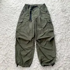 【美品】and wander oversized cargo pants ロゴ