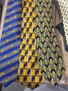 gianni versace ジャンニベルサーチ　ネクタイ３本セット