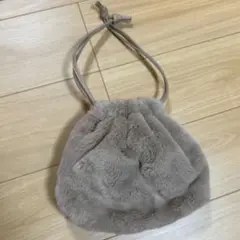 ファー巾着