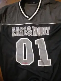 EASE&WONT スポーツウェア Vネック 01