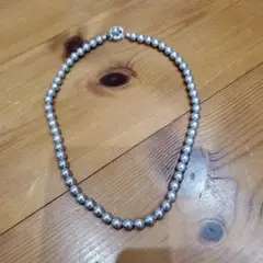 グレー パール風イミテーションネックレス 花モチーフ