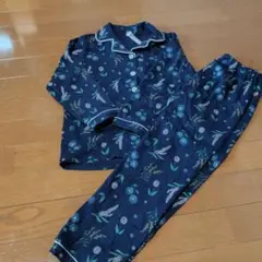 花柄ネイビー長袖パジャマ 130cm