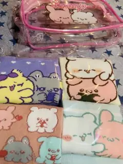 らぶいーずソックス4足セットとポーチ