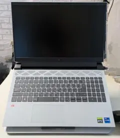 DELL(デル)　G15　5520