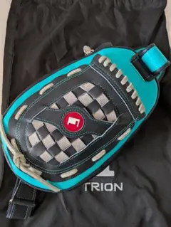 TRION グローブボディバッグ Mint×Navy