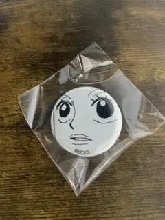 ワンピース　オールフェイスガチャ　缶バッジ　ビビ