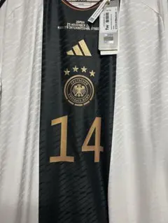 Item thumbnail for item abc8acd6-107b-49d3-94bb-72b582cf8878