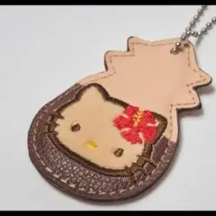 ホノルルクッキー キティ パイナップル型チャーム １個 【新品未使用】