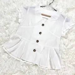 titivate✨良品　フレンチスリーブペプラムブラウス　ホワイト　（M）