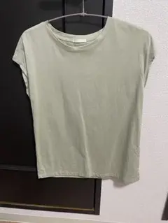GU ジーユー グリーントップス