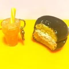 Item thumbnail for item 7c174660-c4a2-4f87-8c8e-a4ccce7d2a84