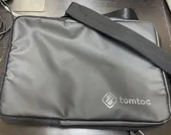 tomtoc 黒 ショルダーバッグ