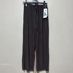 未使用新品 Lutique プリーツドロストワイドパンツ 中茶 サイズM