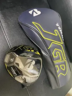 Item thumbnail for item d7aca00a-e456-4775-a0e9-af740c41ce7e