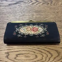 ポーチ　黒　アンティーク　雑貨