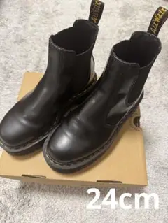 Item thumbnail for item 81e4d7e0-c16e-4953-be6e-063ed24ab64d