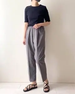 無印良品　風を通すテーパードパンツ S