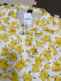 L ポケモン ポケットモンスター ピカチュウ 開襟シャツ　シャツ　半袖　新品