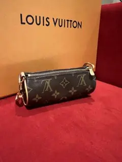 ルイヴィトン バック モノグラム