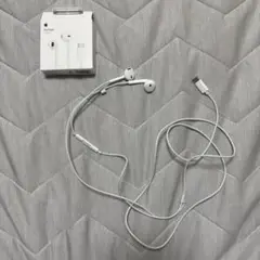 Apple純正イヤホン　タイプC 箱付き