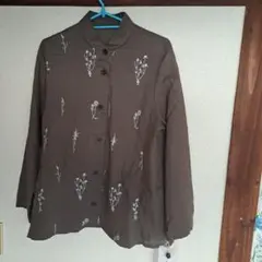 68新品 大きいサイズ RESPIGHIrever カ一キ ブラウス