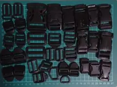 黒　プラスチック　バックル　まとめ売り