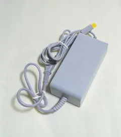 WiiU ウィーユー 本体用 純正ACアダプター 充電器 配線破れなし 任天堂製