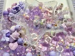 本日タイムセール品☆40個　紫　ビーズ　手描きなど
