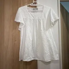韓国　白ブラウス　新品未使用品