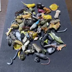 ミニチュアフィギュア　海洋堂など　カエル　魚　動物　など
