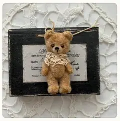 Item thumbnail for item 9efc9bbb-7d90-47e4-bd4c-aedb32ceb48c