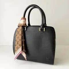 LOUIS VUITTON ハンドバッグ ポンヌフ ノワール M52052