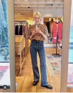 【CECILIE BAHNSEN】 フリル スカラップヘム ワイドパンツ CECILIE BAHNSEN】 フリル スカラップヘム ワイドパンツ - メルカリ