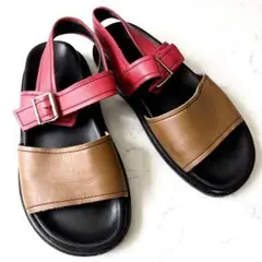 【sasuke8318さん専用】MARNI (40) レザー バックル サンダル sasuke8318さん専用】MARNI (40) レザー バックル サンダル