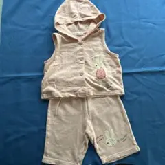 パーカーベストとパンツ　セットアップ