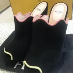 FENDI スエード サンダル