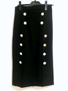 美品◆金ボタン黒タイトスカート