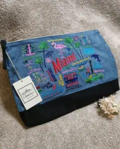 Item thumbnail for item 8f9245da-c0be-4945-b121-770648c6127e